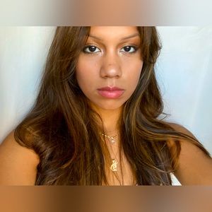 Meet your Posher, Dayanna